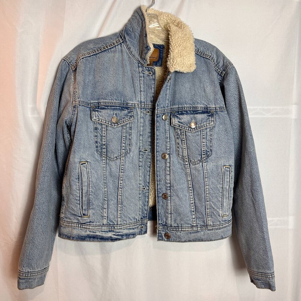 Women's AEO Denim Fleece lined Trucker denim Jacket Size S